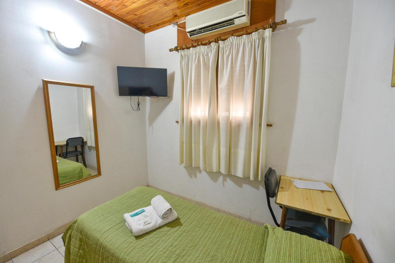 Hotel Simon Trenque Lauquen Buitenkant foto