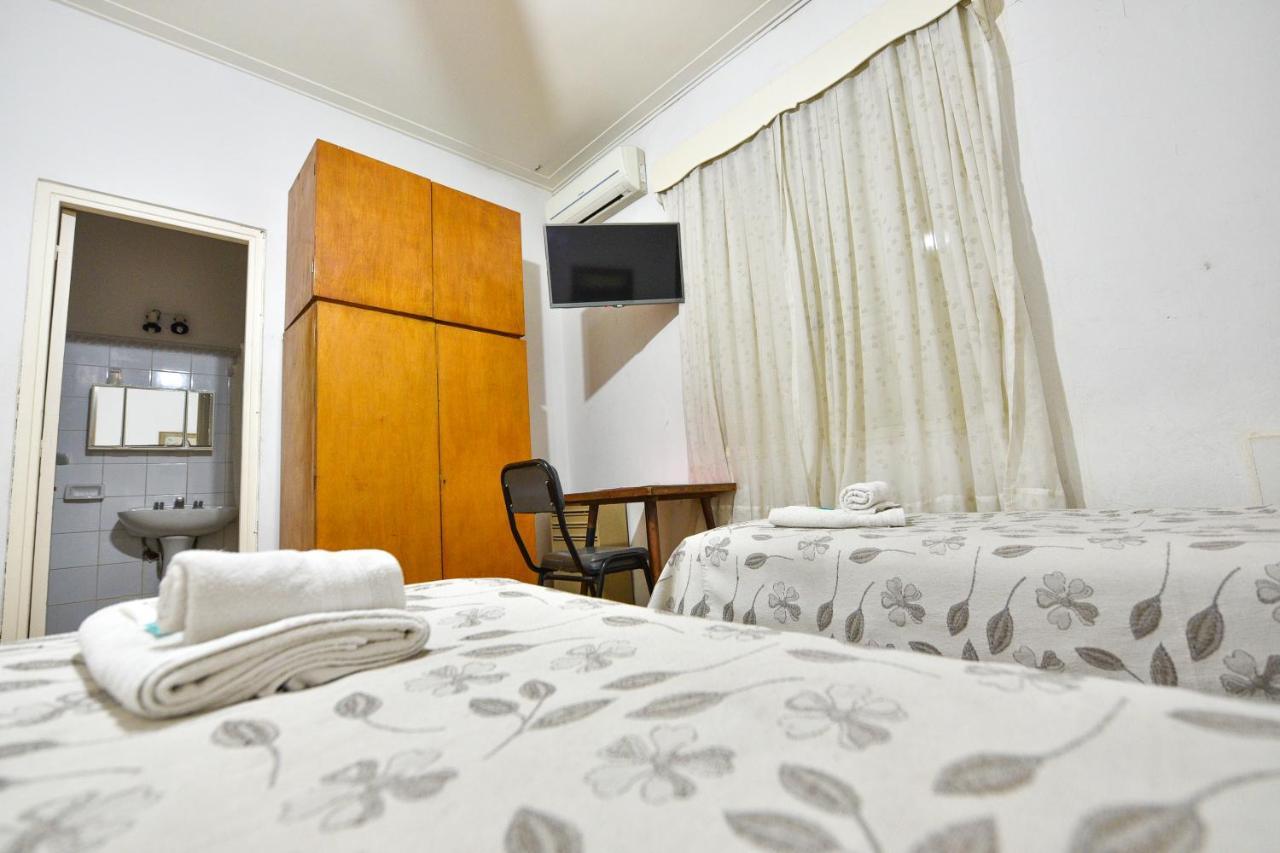 Hotel Simon Trenque Lauquen Buitenkant foto