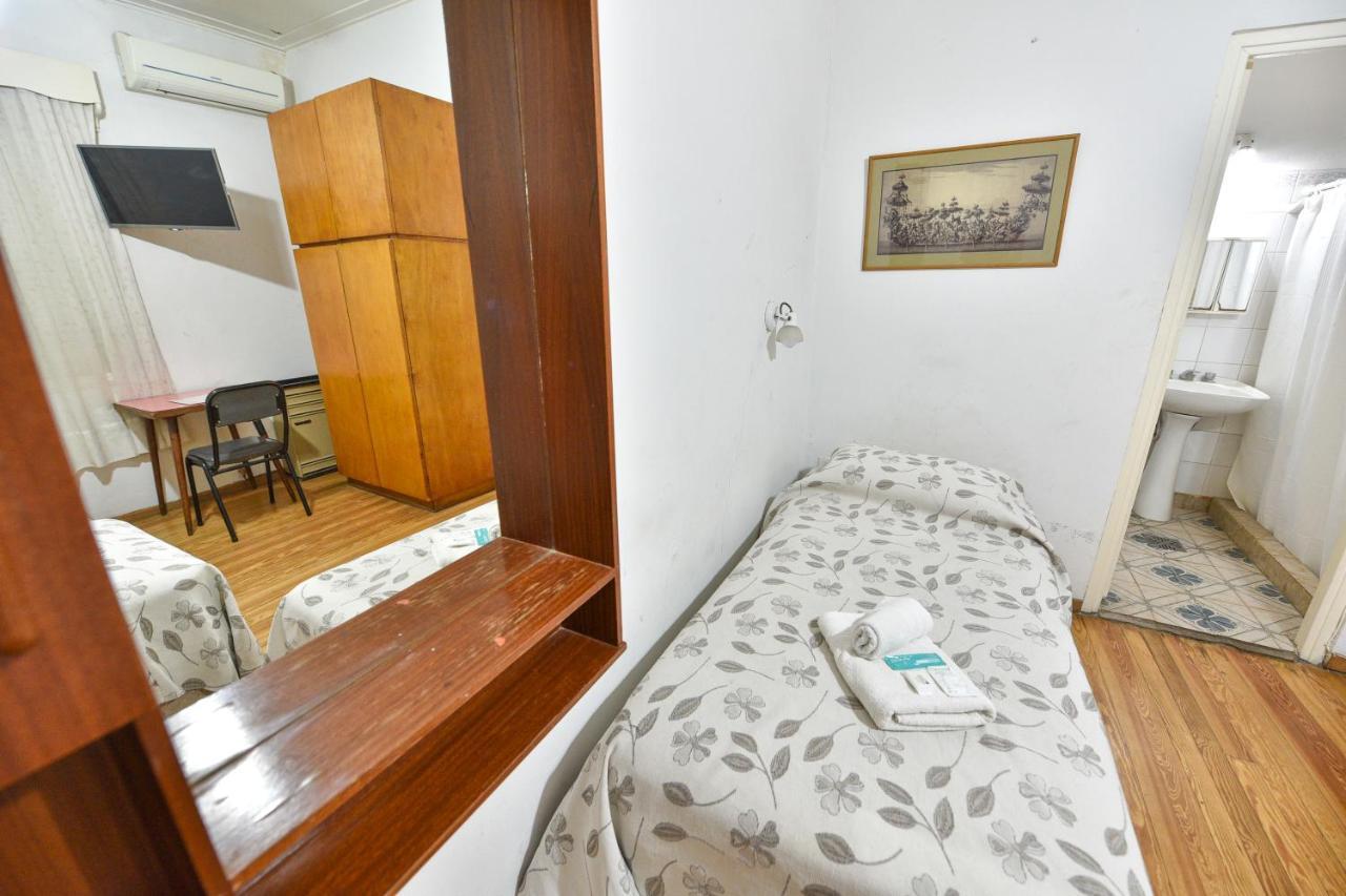 Hotel Simon Trenque Lauquen Buitenkant foto